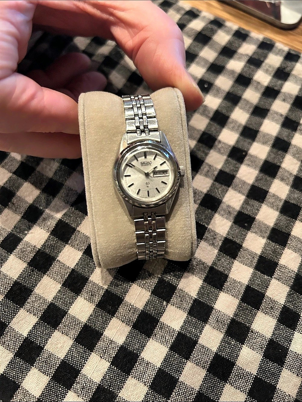 Seiko Silver-Tone water resistant Bracelet Watch